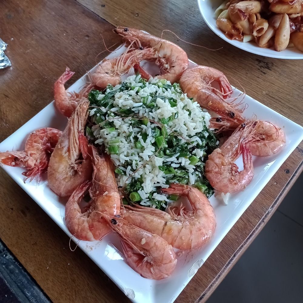 Camarão com arroz de brócolis
